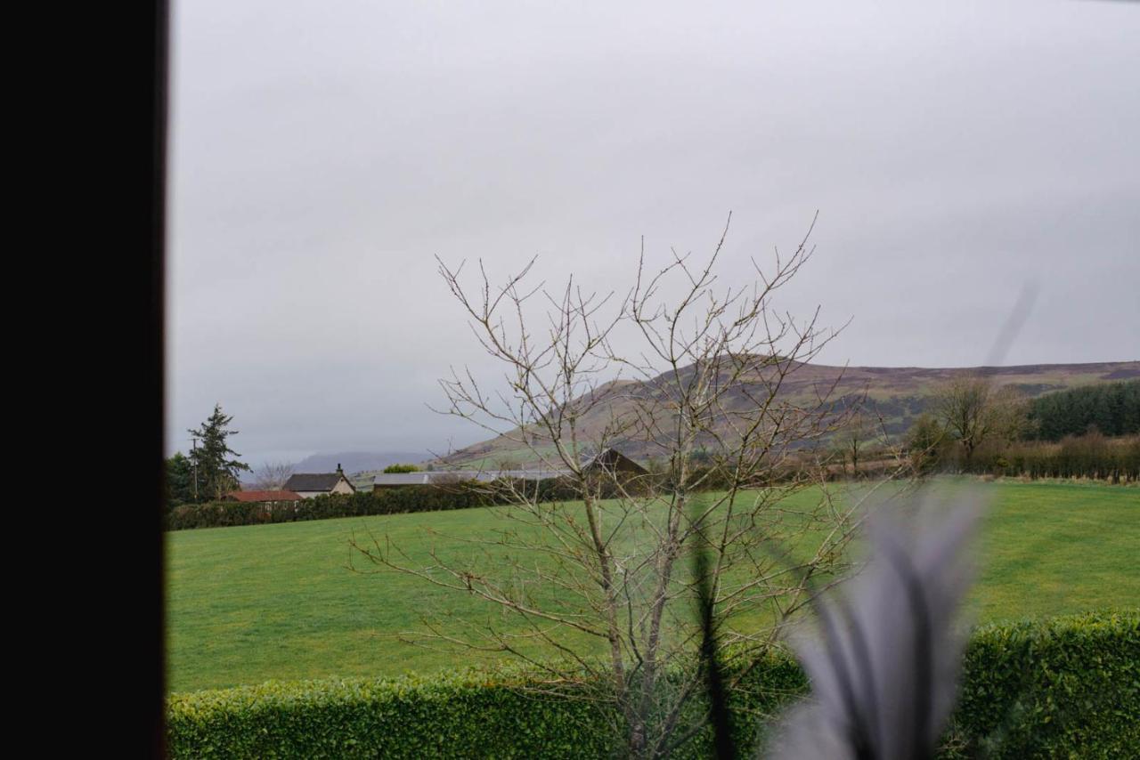 The Cosy Inn - Luxury Private Hot-Tub Dungiven Exterior foto